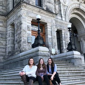 Meet your Posher, Lauryn